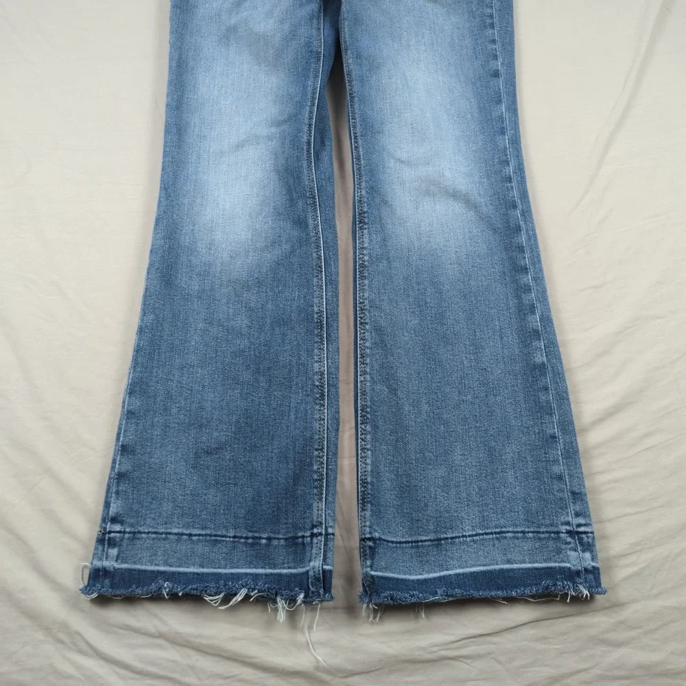 Guess Jeans‎ Womens 31 Blue Sexy Boot Cut Western Cowgirl Faded Casual Frayed